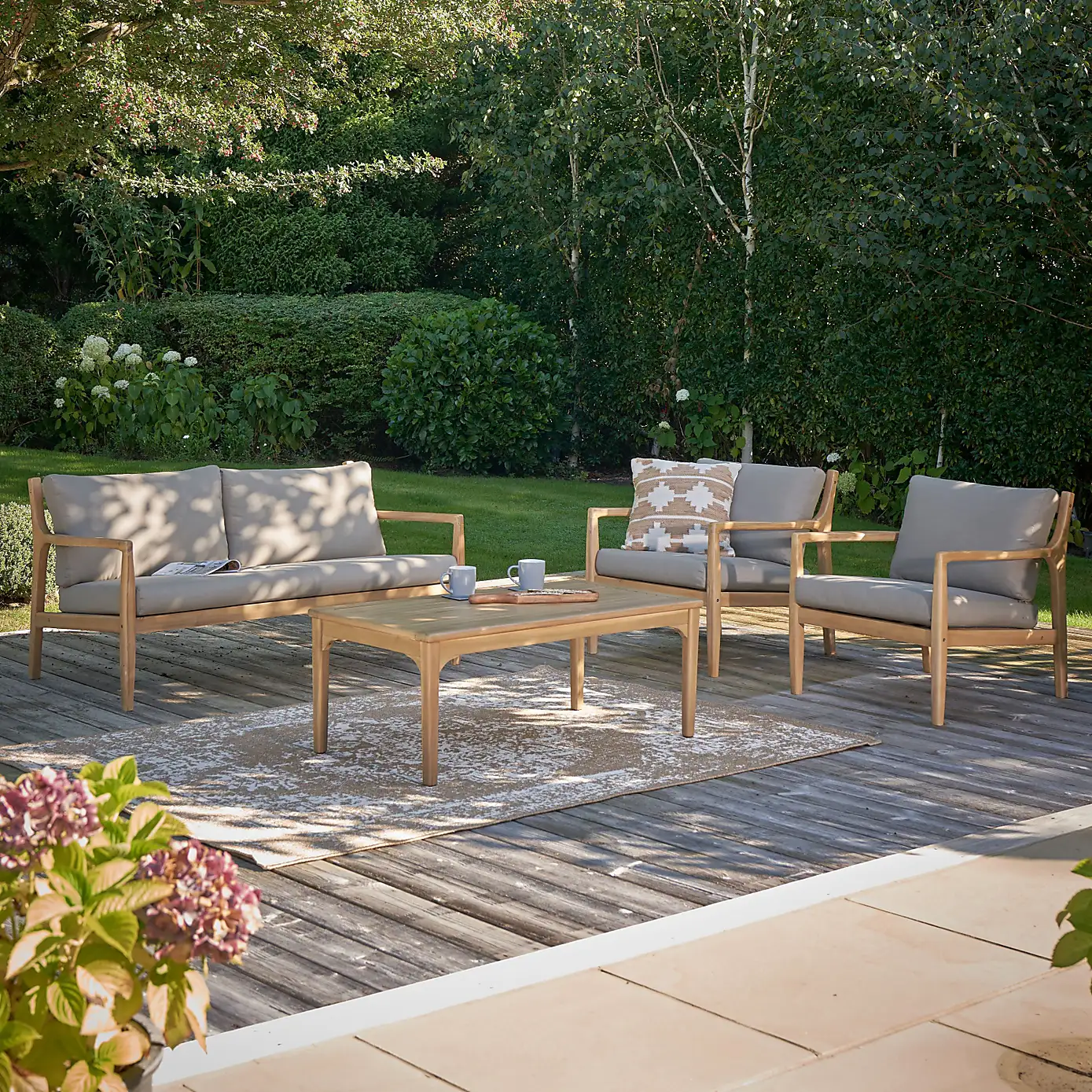 Classic Lounge Cushion – Collection Three